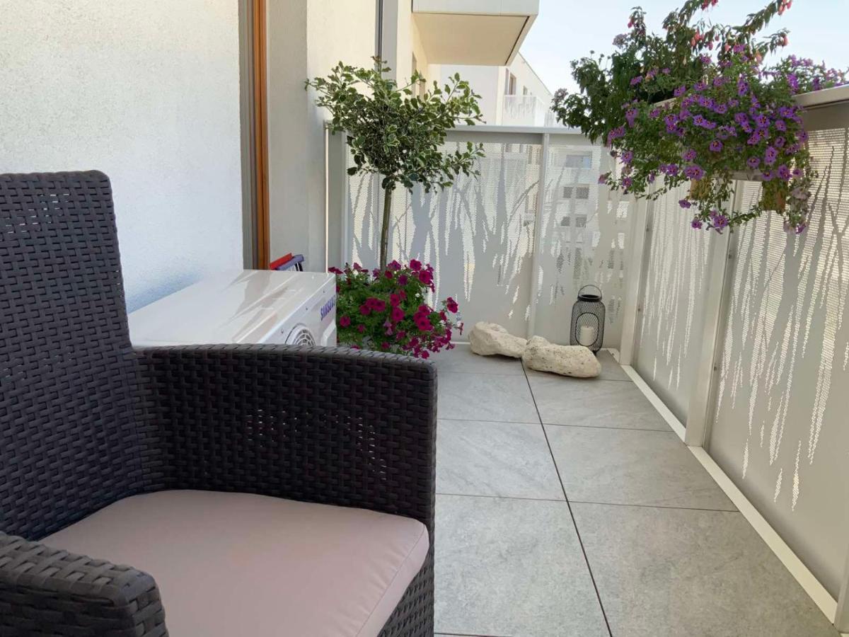 Apartment Z Kominkiem W Sercu Wroclawia Exterior photo